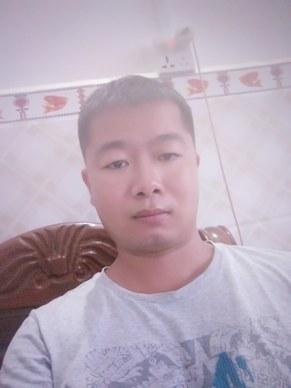 心雨的第一张照片--隆回认干亲服务网